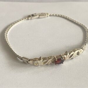 Vintage Dainty Silver Bracelet with Natural Garnet Gemstone size 7